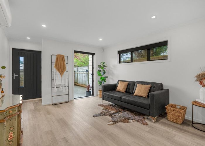  at 15A Rowe Parade, Wainuiomata, Lower Hutt, Wellington