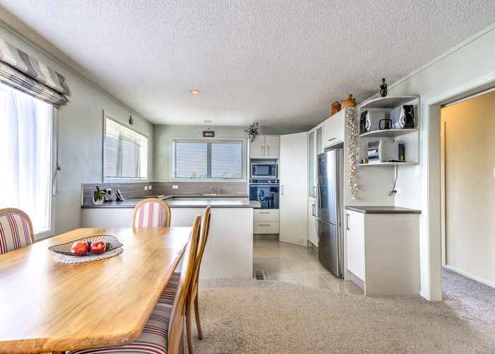 at 12 Salmond Place, Dinsdale, Hamilton, Waikato