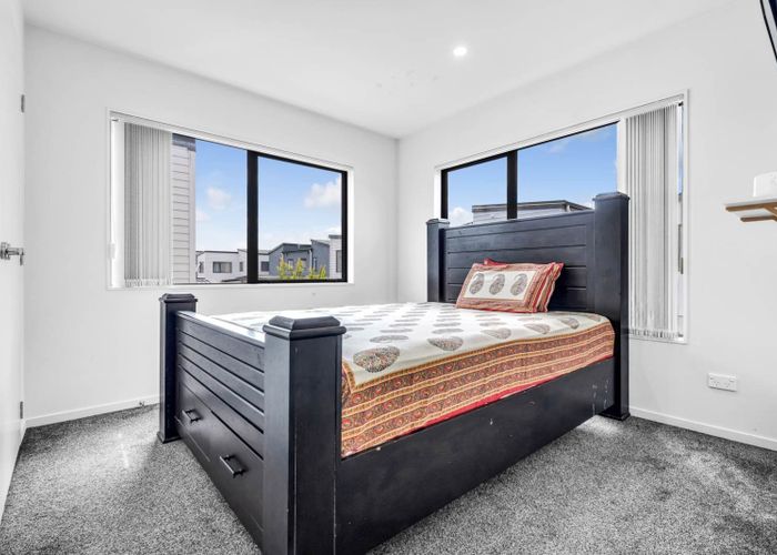  at 22 Minhas Road, Papakura, Papakura, Auckland