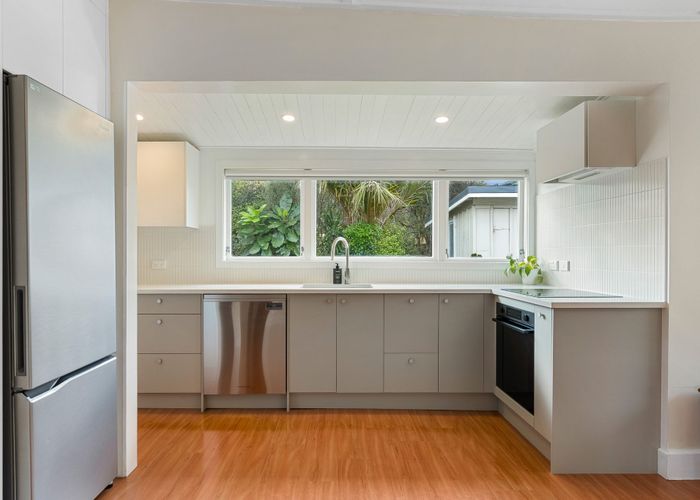  at 17A Knox Road, Swanson, Auckland