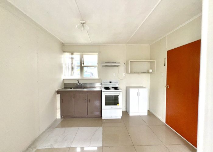  at 36 Pah Road, Papatoetoe, Manukau City, Auckland