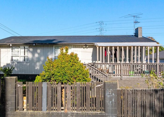  at 43 Sandbrook Avenue, Otara, Manukau City, Auckland