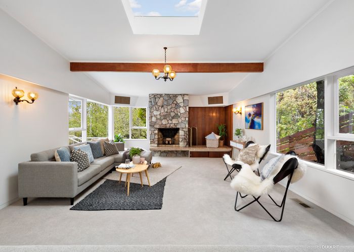 at 54 Homewood Crescent, Karori, Wellington