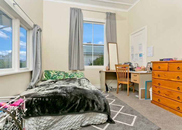  at 16 Kawerau Avenue, Devonport, Auckland
