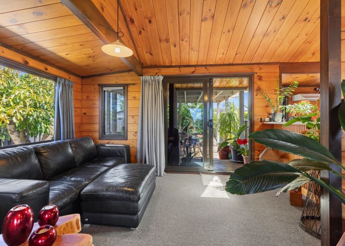  at 38 Endeavour Avenue, Welcome Bay, Tauranga, Bay Of Plenty