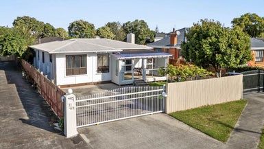  at 15 Motatau Road, Papatoetoe, Auckland