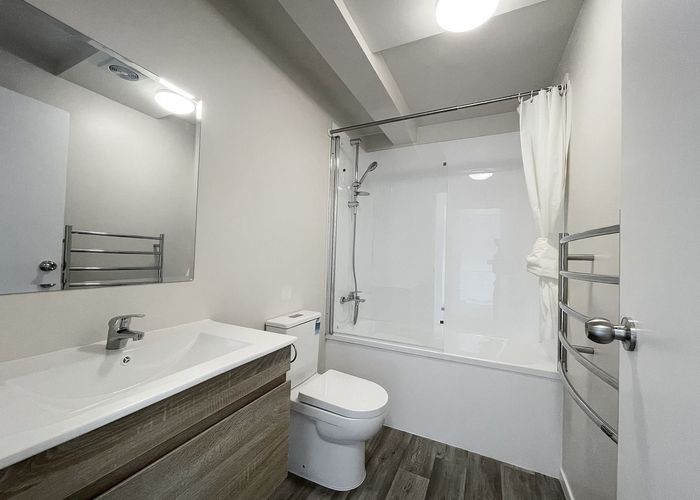  at 2/338 Royal Road, Massey, Waitakere City, Auckland