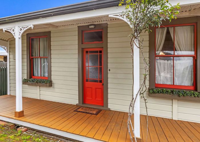  at 127 Linton Street, West End, Palmerston North, Manawatu / Whanganui