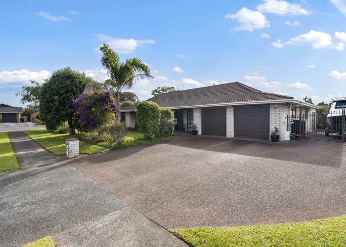  at 2 Gardone Terrace, Conifer Grove, Papakura, Auckland