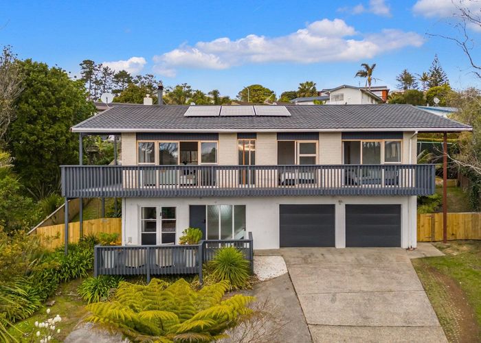  at 20 Surville Place, Mairangi Bay, Auckland