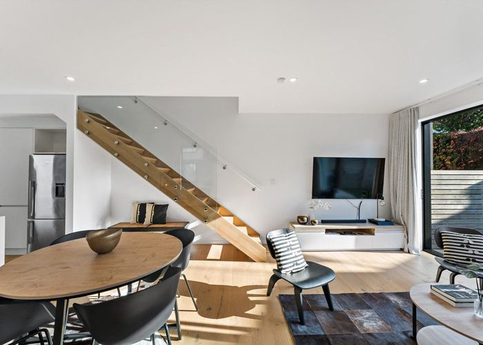  at 11/37 Saint Vincent Avenue, Remuera, Auckland City, Auckland