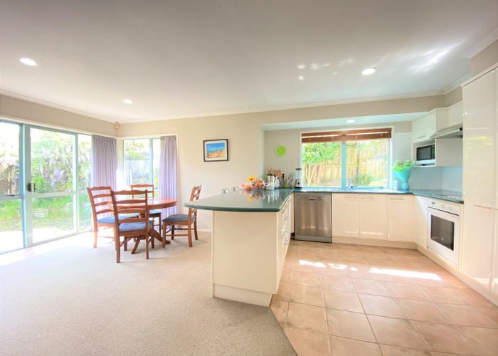  at 18B Woodgers Way, Somerville, Manukau City, Auckland