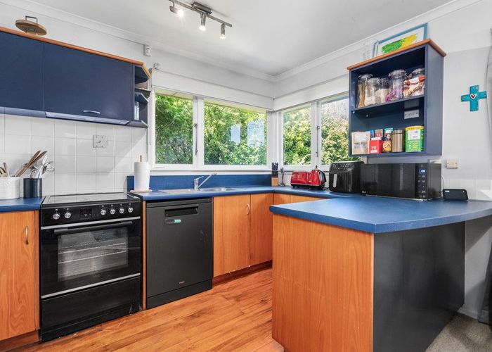  at 69 Mooray Avenue, Bishopdale, Christchurch City, Canterbury