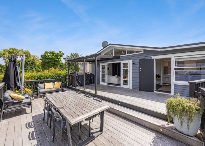  at 95 Royal Road, Massey, Waitakere City, Auckland