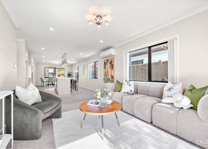  at 15 Te Kaeaea Crescent, Wallaceville, Upper Hutt, Wellington