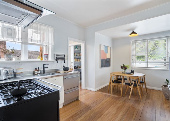  at 111 Meadowbank Road, Meadowbank, Auckland