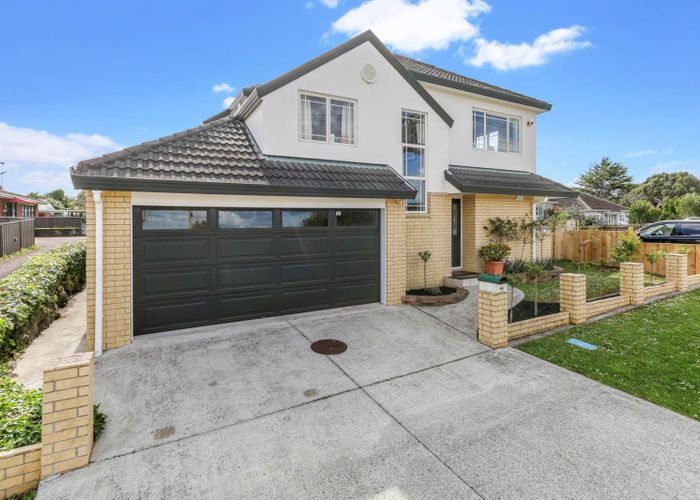  at 13A Waiohua Road, Greenlane, Auckland