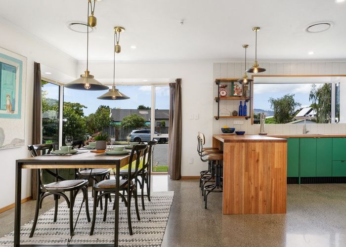  at 10 Addison Place, Halswell, Christchurch City, Canterbury