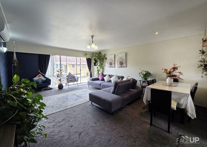  at 2/67 Coronation Road, Papatoetoe, Manukau City, Auckland