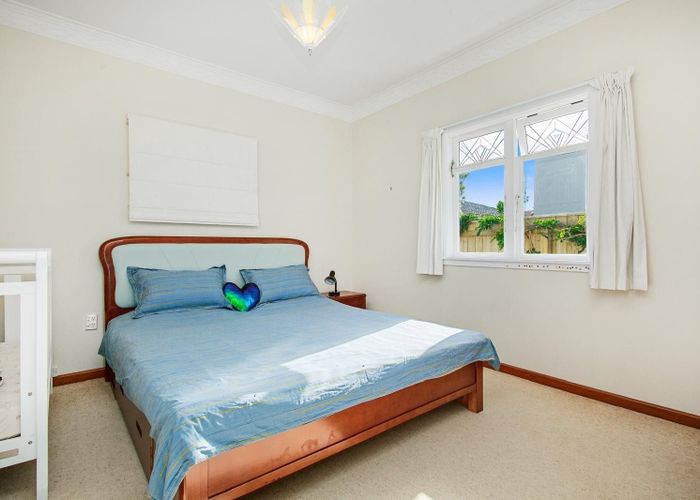  at 5 Meadows Avenue, Waiwhetu, Lower Hutt, Wellington