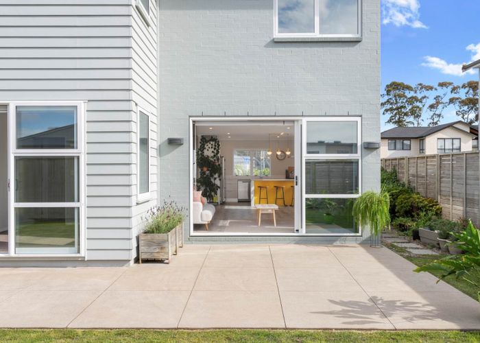  at 55 Mettam Drive, Swanson, Auckland