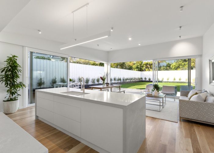  at 4 Cheltenham Road, Devonport, Auckland