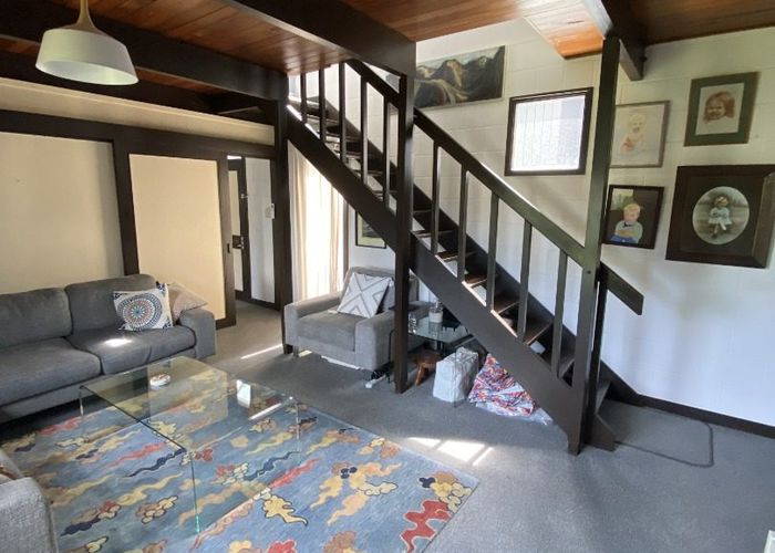  at 9/11 Pitarua Street, Thorndon, Wellington