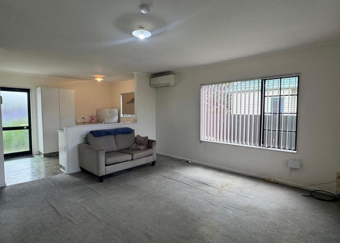  at 1/806 Gordon Road, Raureka, Hastings, Hawke's Bay