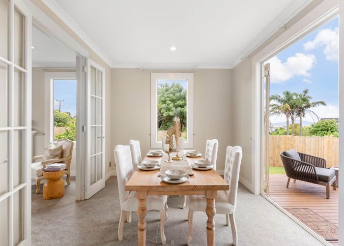  at 114 Ocean View Road, Northcote, North Shore City, Auckland