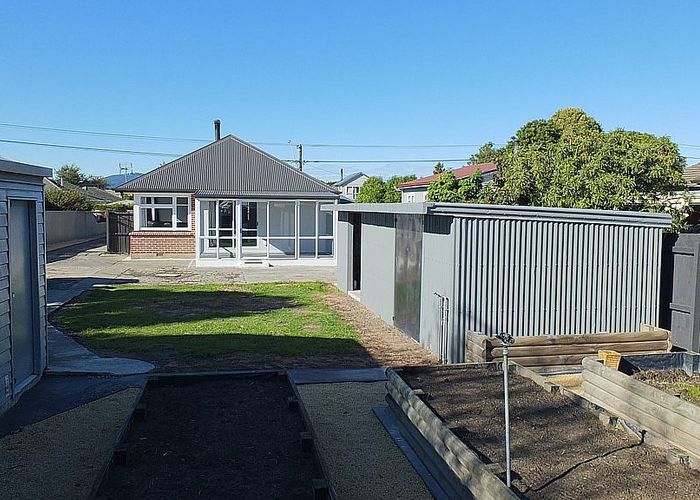  at 124 Springs Road, Hornby, Christchurch City, Canterbury