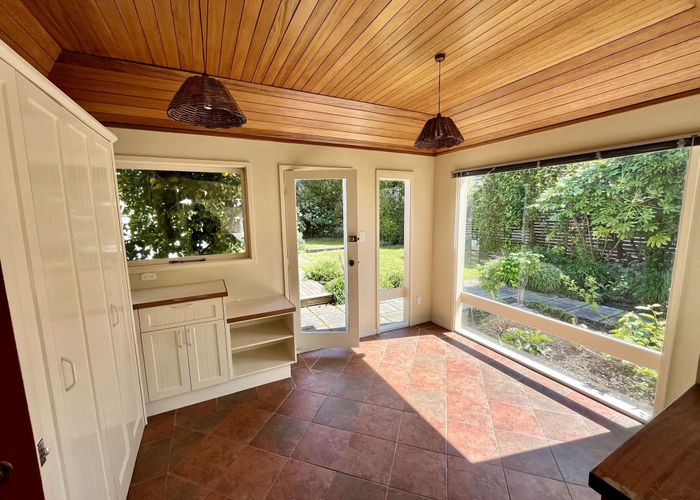  at 9A Desmond Street, Merivale, Christchurch City, Canterbury