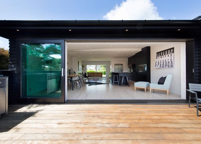 at 64 Kesteven Avenue, Glendowie, Auckland