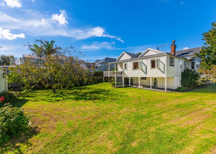  at 73 Clonbern Road, Remuera, Auckland
