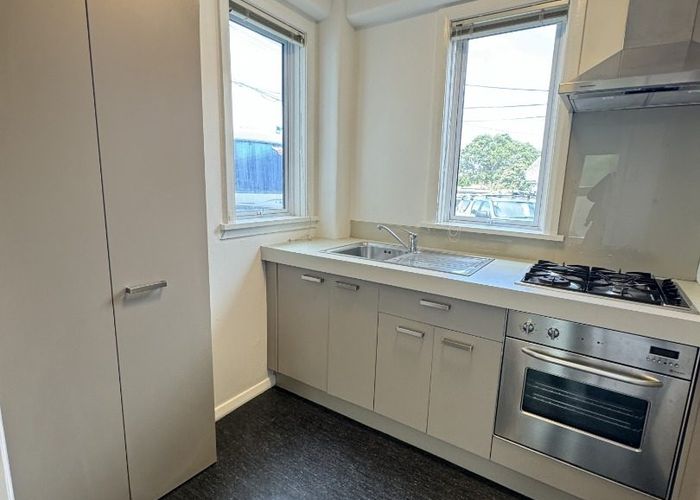  at 2/12 Kilbirnie Crescent, Kilbirnie, Wellington, Wellington