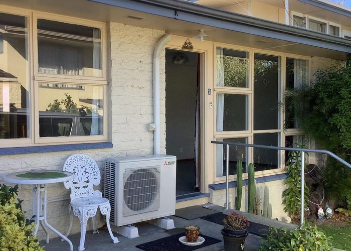  at 2/355 Worcester Street, Linwood, Christchurch City, Canterbury