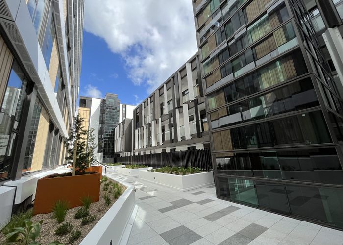  at 112/2A Munroe Lane, Albany, Auckland
