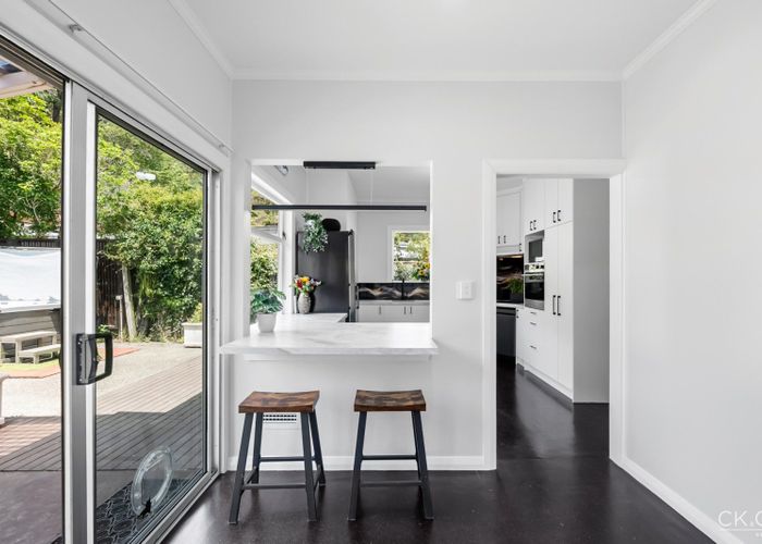  at 465 Stokes Valley Road, Stokes Valley, Lower Hutt, Wellington