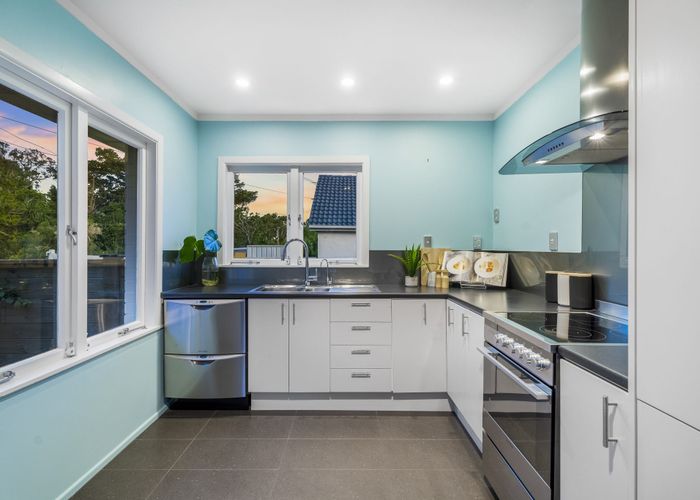  at 30 Saxon Street, Waterview, Auckland City, Auckland