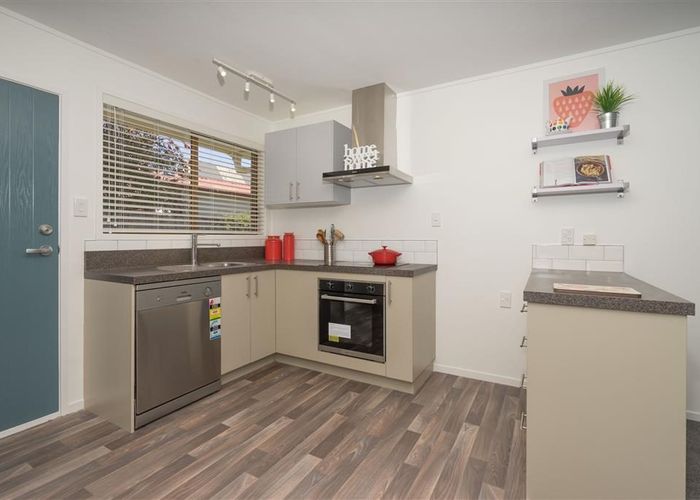 at 70c Taikata Road, Te Atatu Peninsula, Waitakere City, Auckland