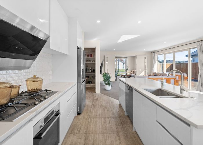  at 9 Collier Drive, Halswell, Christchurch City, Canterbury