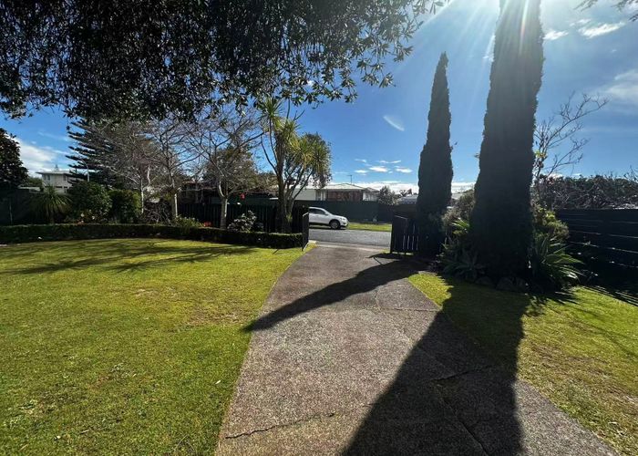  at 120 Ennis Avenue, Pakuranga, Manukau City, Auckland