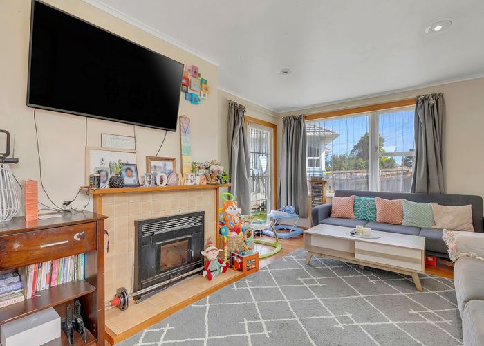  at 20 Stevens Crescent, Ranui, Porirua