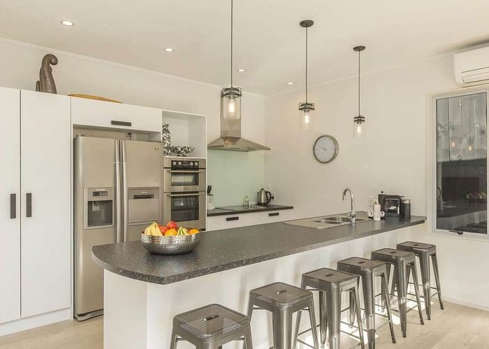  at 105C Landscape Road, Mount Eden, Auckland City, Auckland