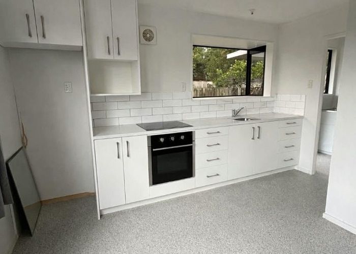  at 79B Old Wairoa Rd, Papakura, Papakura, Auckland