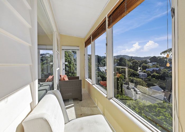  at 5 Cluny Avenue, Kelburn, Wellington