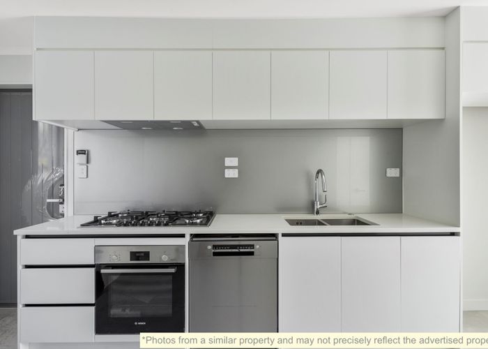  at 4/11 Celeste Place, Totara Vale, North Shore City, Auckland