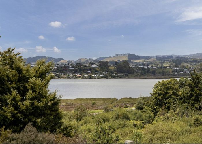  at 46 Hampton Terrace, Parkvale, Tauranga