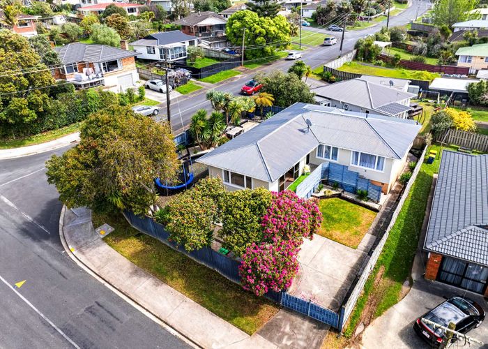  at 58 Tiroroa Avenue, Te Atatu South, Auckland