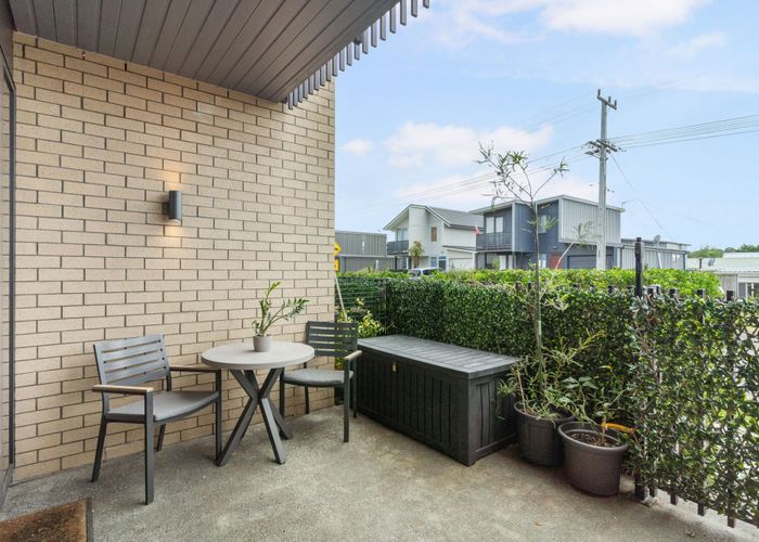  at 38D Fraser Avenue, Northcote, Auckland