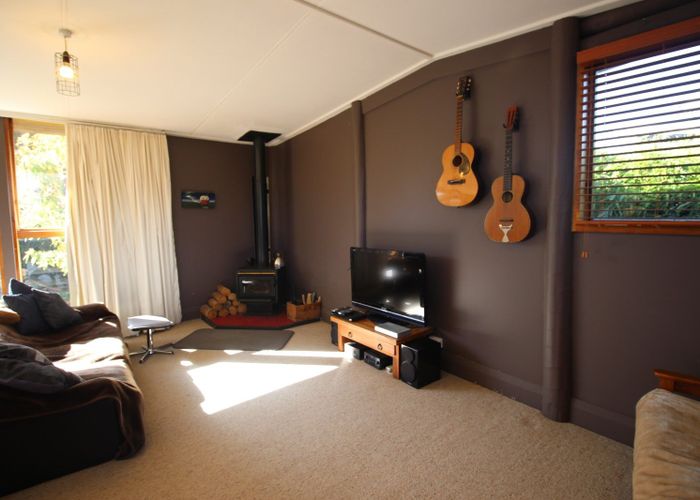 at 19 Piwari Street, Rangataua